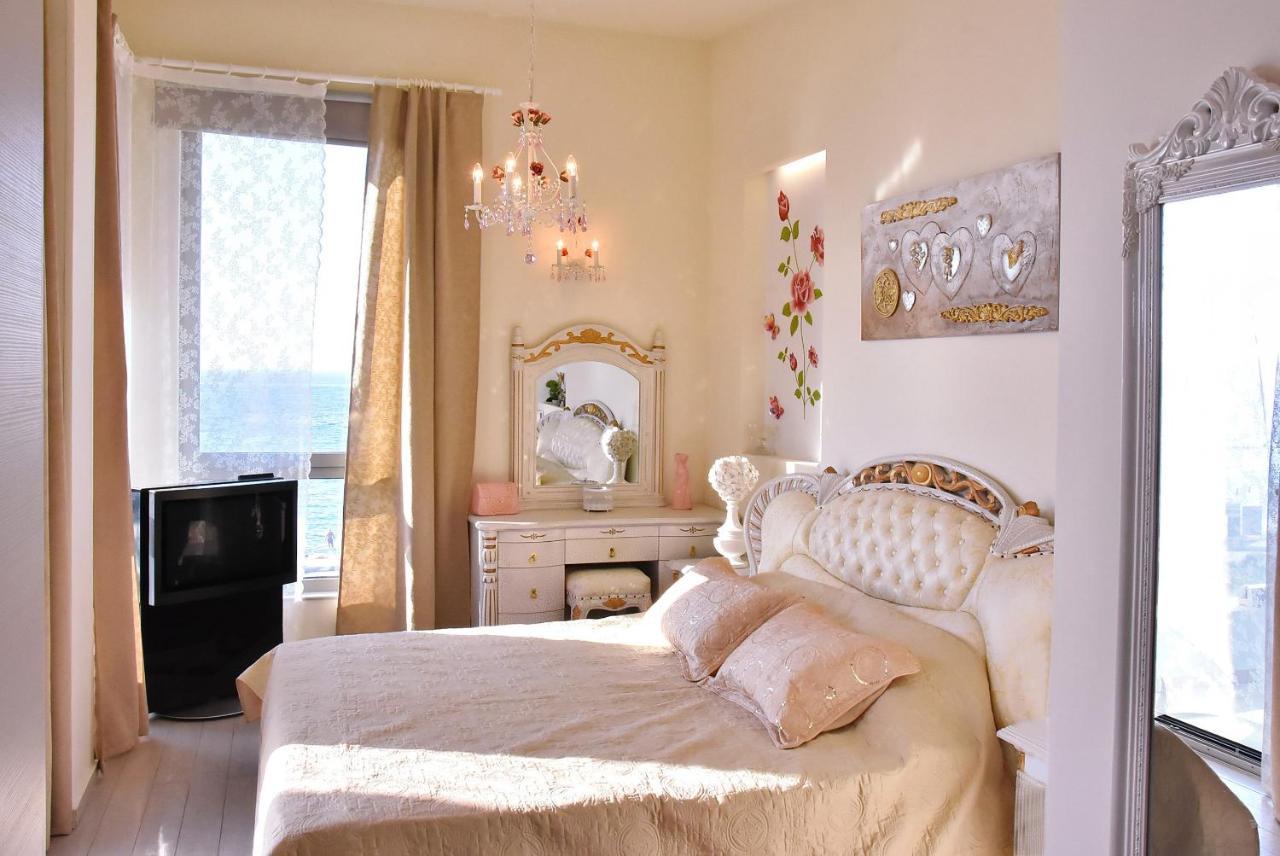 Sea View Beachfront Villa Maria Gouves Esterno foto