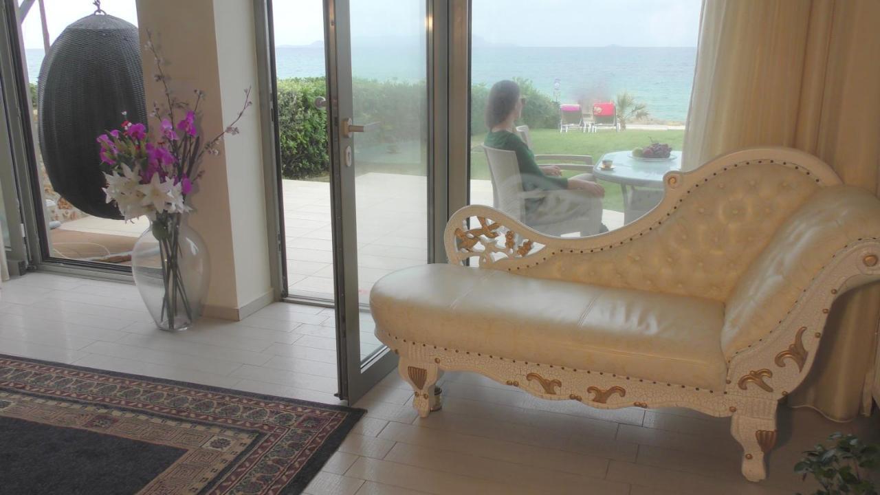 Sea View Beachfront Villa Maria Gouves Esterno foto